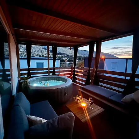 Mobile Luxor Grebaštica