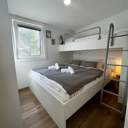 Mobile Luxor Grebaštica