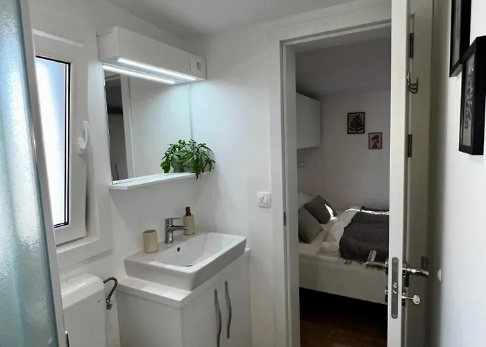 Διαμέρισμα Mobile Luxor *