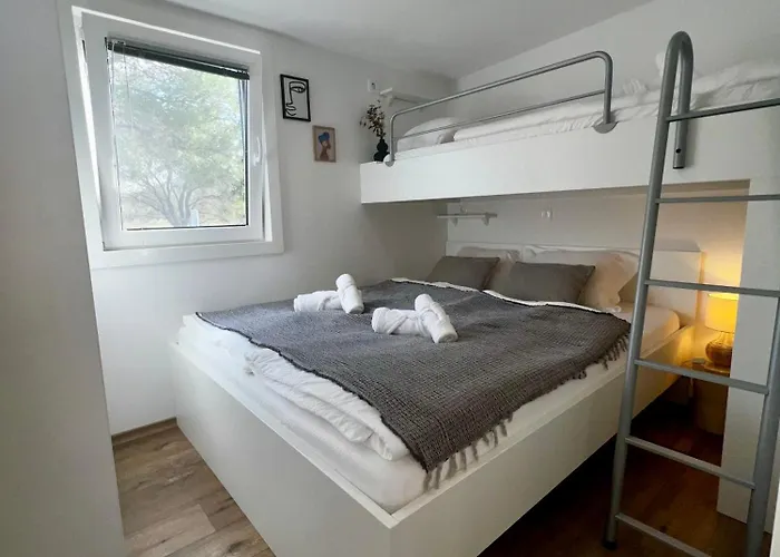 Mobile Luxor Grebaštica